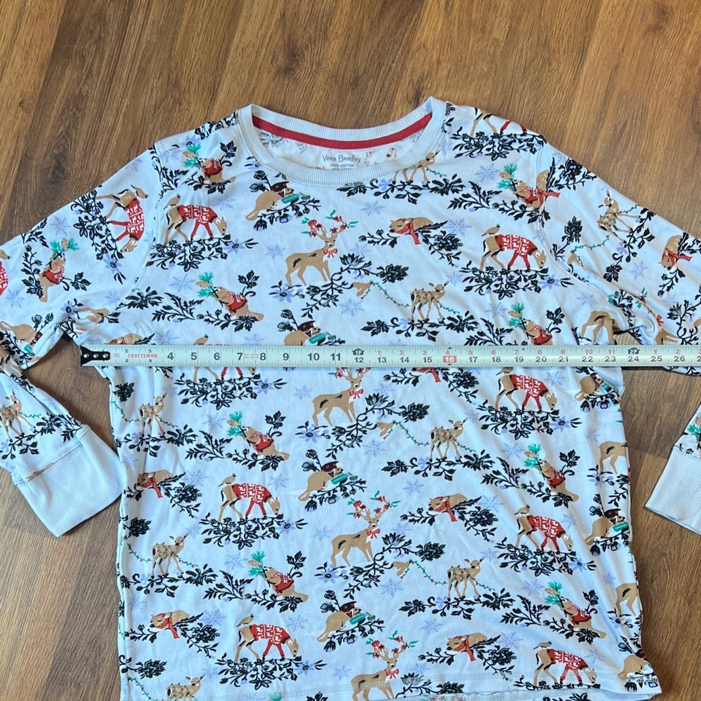Vera Bradley Christmas Pajamas - PJs - Long Sleeve - Reindeer Print - Picture 7 of 9